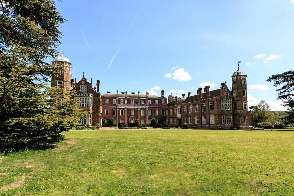 Boarding school británica en Kent, una finca histórica rodeada de zonas verdes
